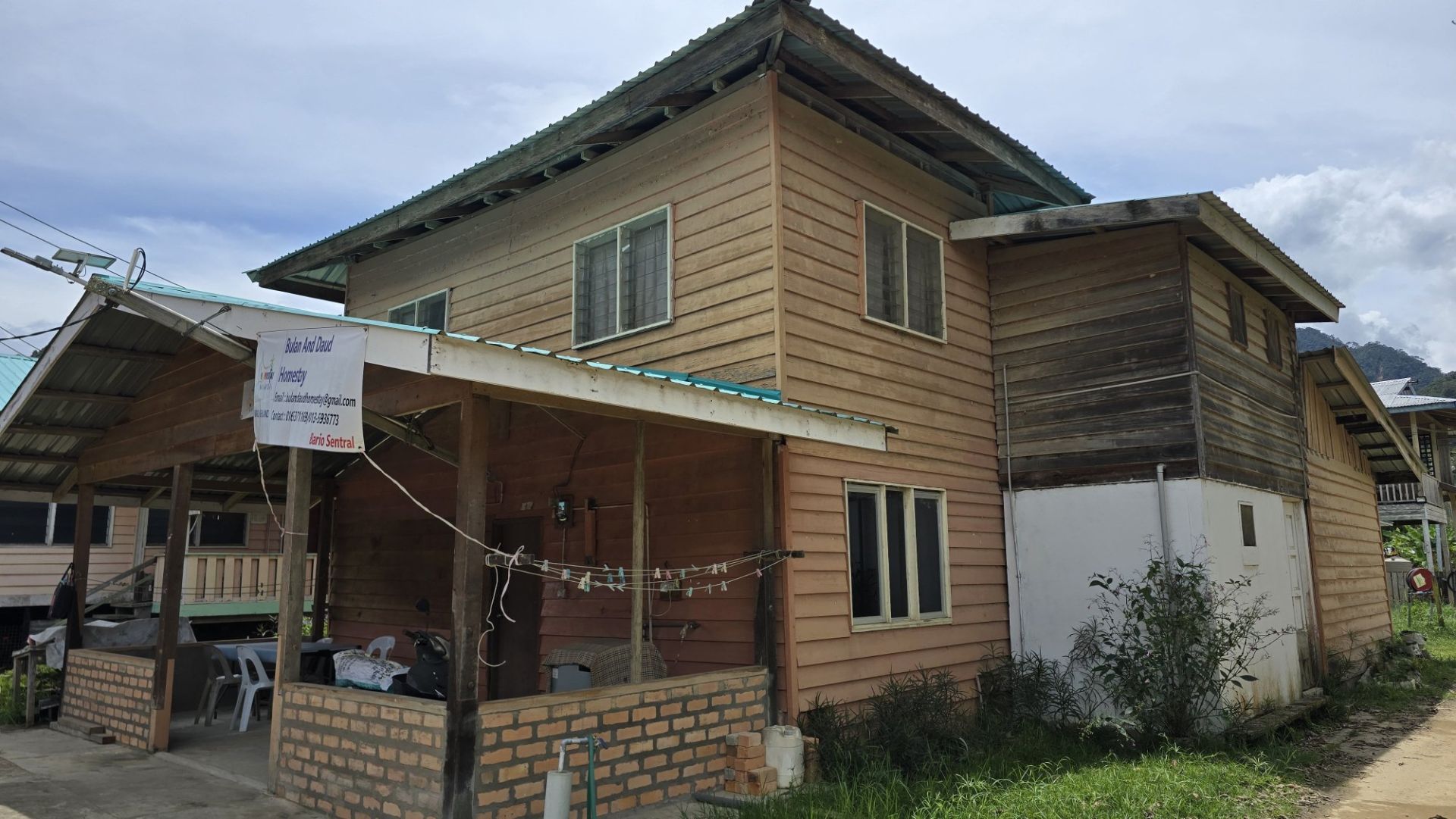 Bulan And Daud Homestay